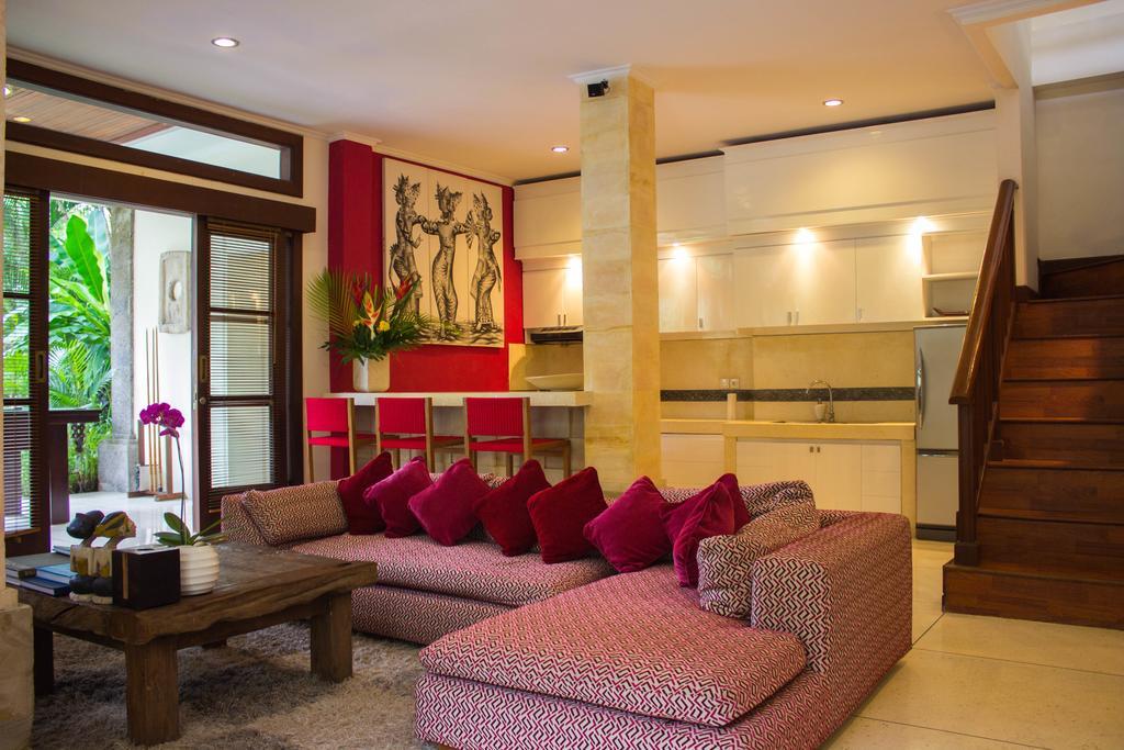 Arwana Estate Villa Seminyak Buitenkant foto