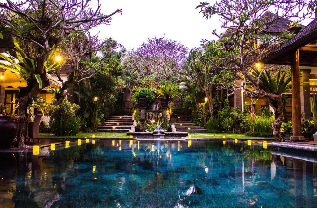 Arwana Estate Villa Seminyak Buitenkant foto