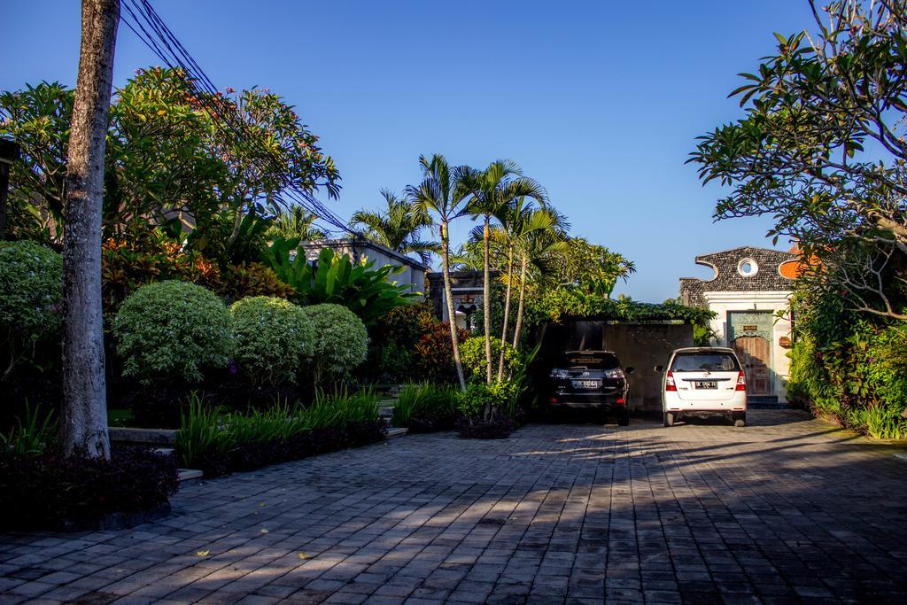 Arwana Estate Villa Seminyak Buitenkant foto