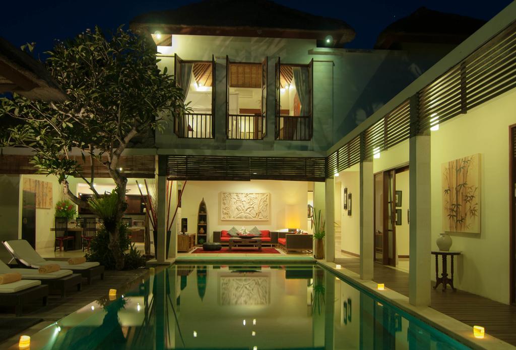 Arwana Estate Villa Seminyak Buitenkant foto