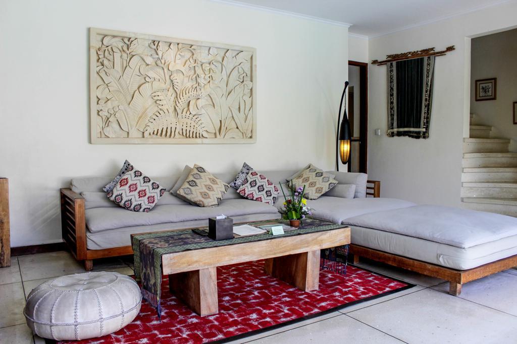 Arwana Estate Villa Seminyak Buitenkant foto