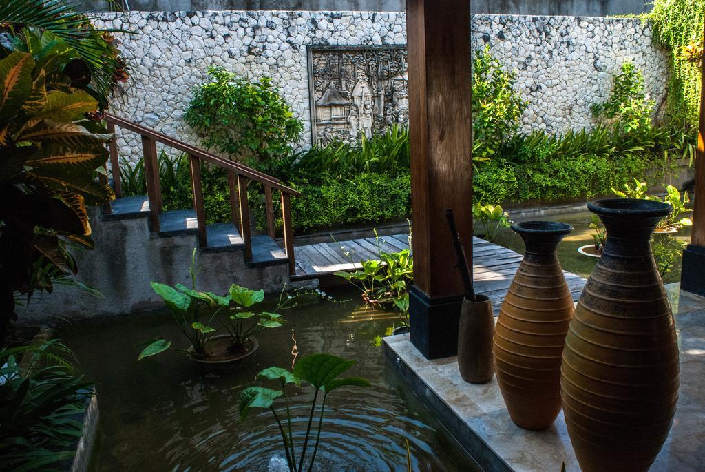 Arwana Estate Villa Seminyak Buitenkant foto